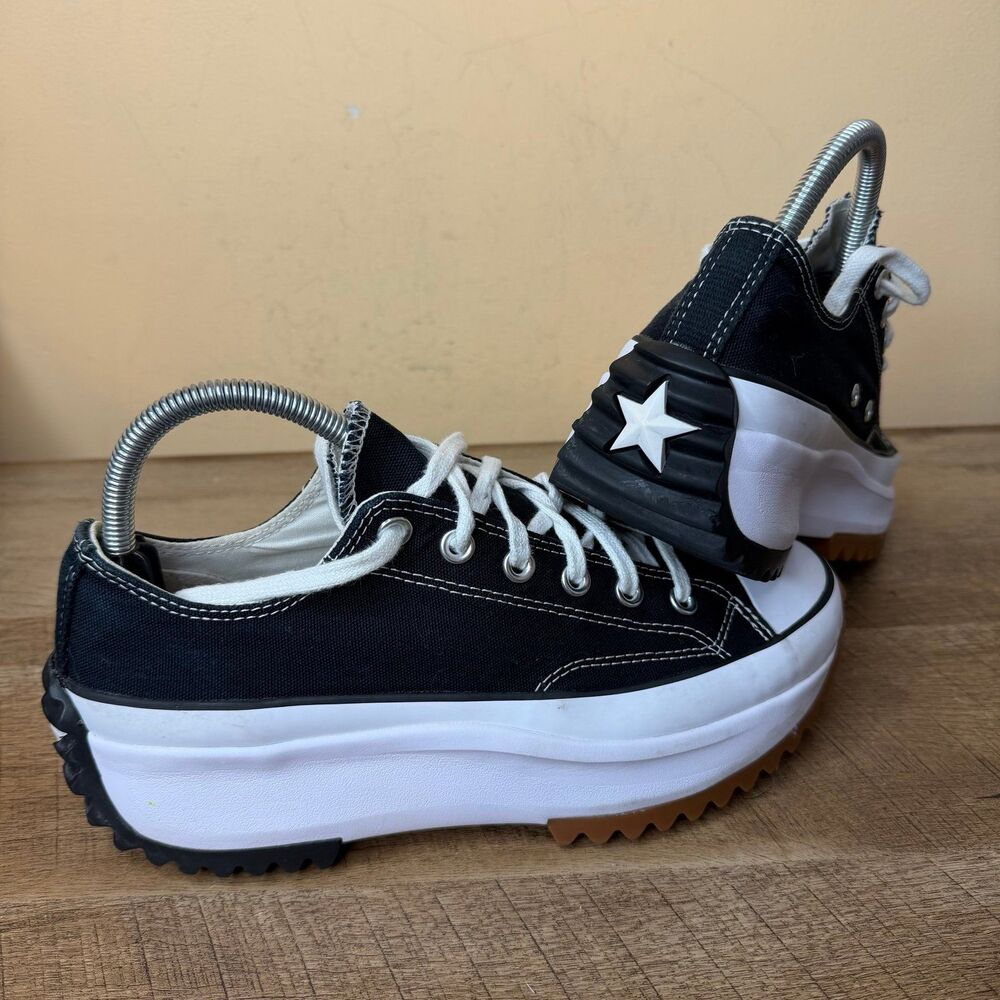 Converse Run Star Hike platform Low Black Gum size 9 women’s shoes sneakers